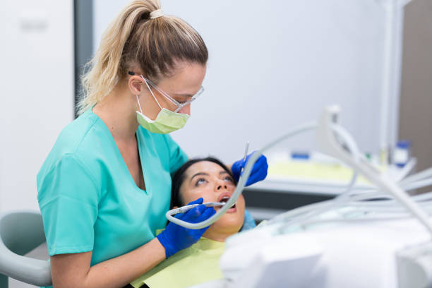 Best Weekend Emergency Dentist in Riverton, IL